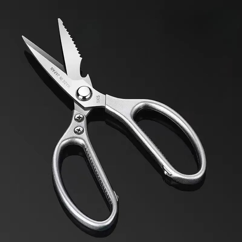 Professional 8.5-inch stainless steel kitchen scissors with plastic handles, perfect for cutting chicken bones, meat, and fish